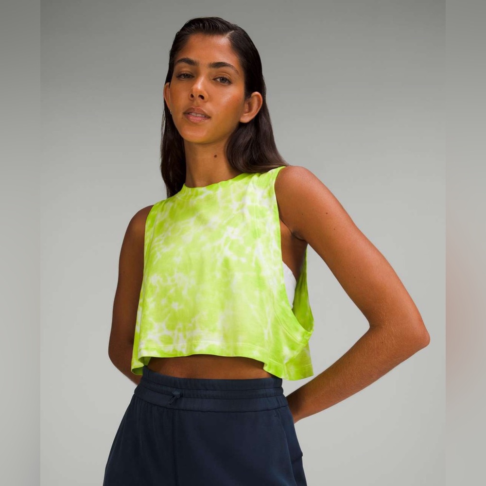 LULULEMON All Yours Cropped Tank Top in Marmoleado Tie Dye Eccentric Lime Size 8